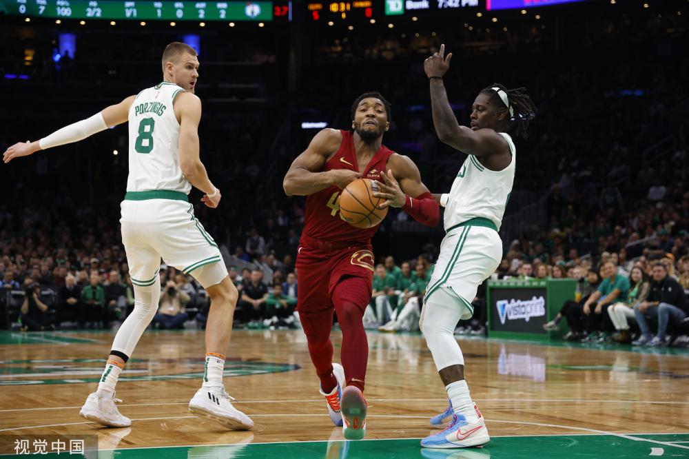 面对较弱的 面对较弱的